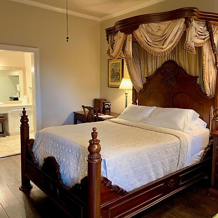 Anchuca Historic Mansion & Inn Vicksburg Eksteriør bilde